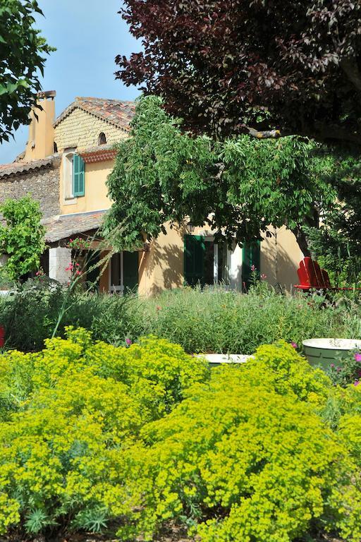 Une Campagne En Provence Bras Bagian luar foto