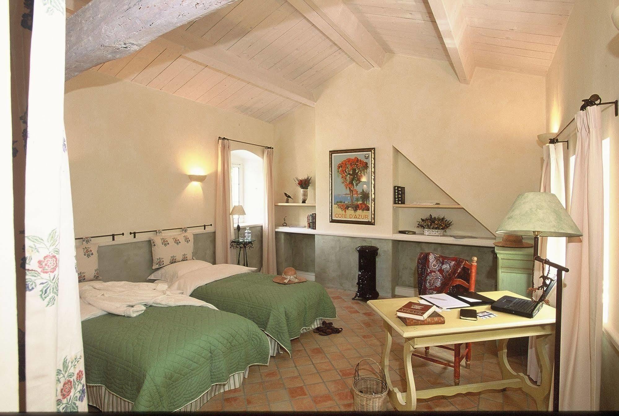 Une Campagne En Provence Bras Bagian luar foto