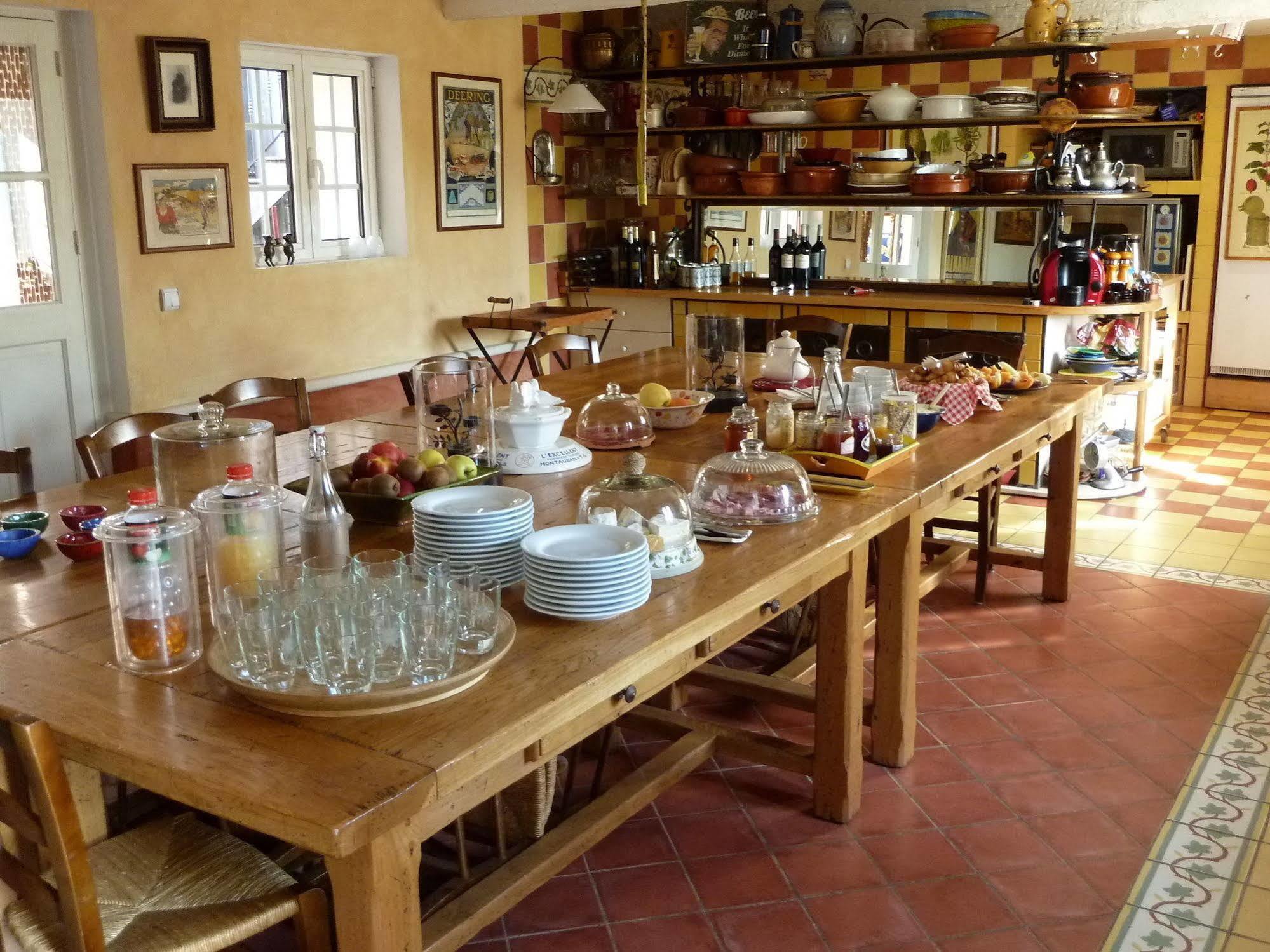 Une Campagne En Provence Bras Bagian luar foto
